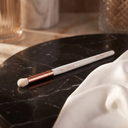 Essential - BRUSH N. 7 – SMALL SMUDGE