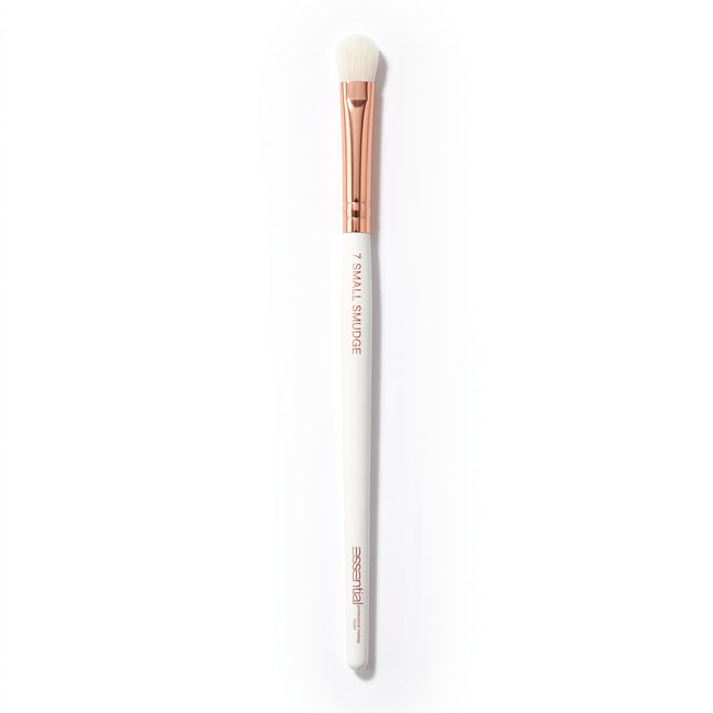 Essential - BRUSH N. 7 – SMALL SMUDGE